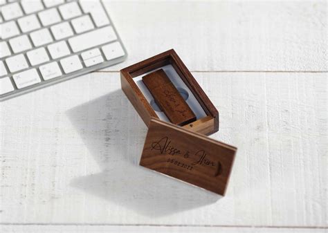 Personalized Wooden Usb Gb Engraved Usb In A Box Wedding Flash