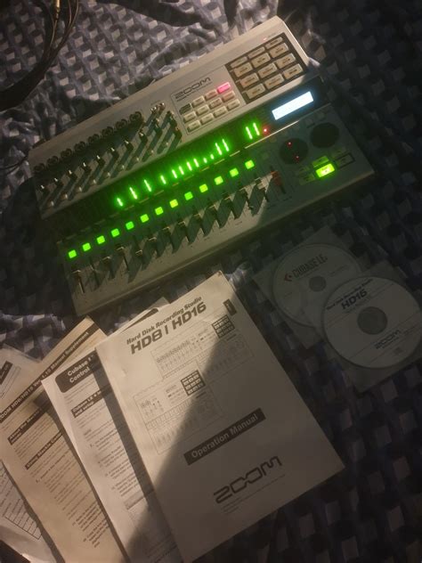 Zoom Hd16 Multi Track Recorder With Cd Burner In Milton Glasgow