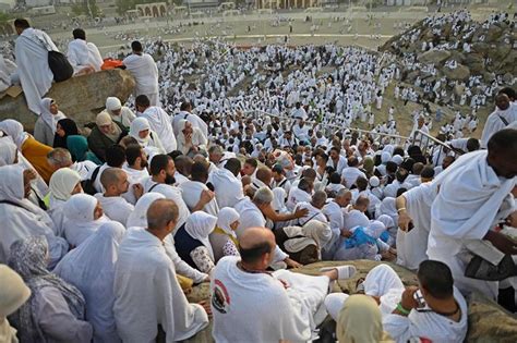 Garowe Online On Twitter Hundreds Of Thousands Of Muslim Pilgrims