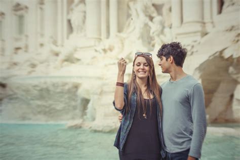 Servizio Fotografico Di Prima Mattina Alla Fontana Di Trevi Getyourguide