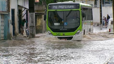 Grande Recife E Zona Da Mata Sul Registram Alagamentos Após Chuvas