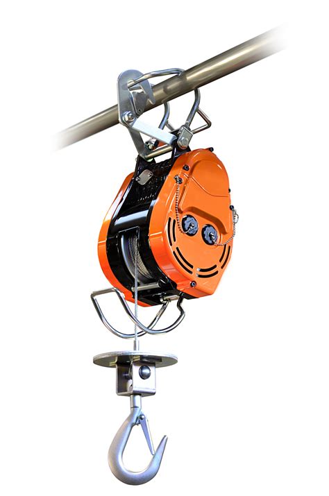 Columbia Bucket Hoist Assists Roofing Manufacturer Allied Power