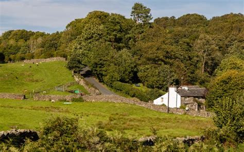 Thwaite Head © Peter Mcdermott Geograph Britain And Ireland