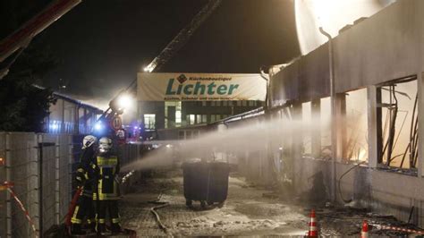 Millionenschaden Bei Brand In Neu Isenburg