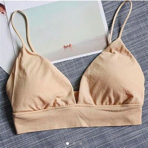 Nude Bralette aus Korea Gr M Neu gemäss Beschreibung in