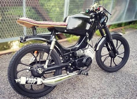 Cafe Racer Moped Build