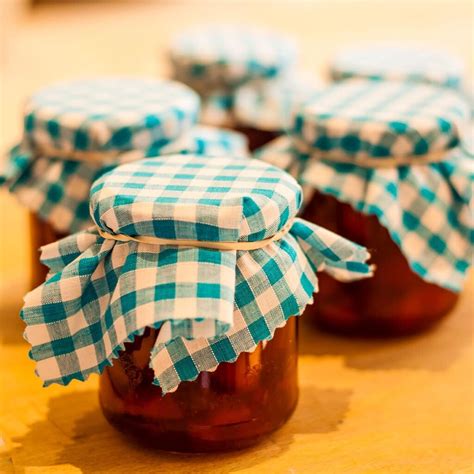 How To Sterilise Jars Test For Set Pot And Seal Jars When Making Jams And Preserves Recipes