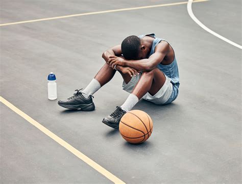 5 Warning Signs of Burnout in Sports and How to Prevent it - BSN SPORTS