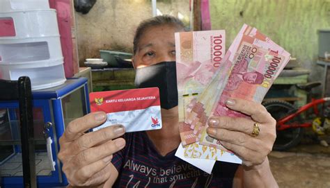 Cek Bansos PKH Online Hari Ini Bantuan Langsung Tunai Rp750 Ribu Tahap