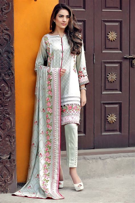 Alkaram Studio Winter Collection 2016 Vol 2 2 PIECE COLLECTION 2 PIECE