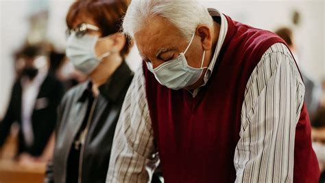 Activos bajan de los cien casos al registrarse 65 contagios diarios de