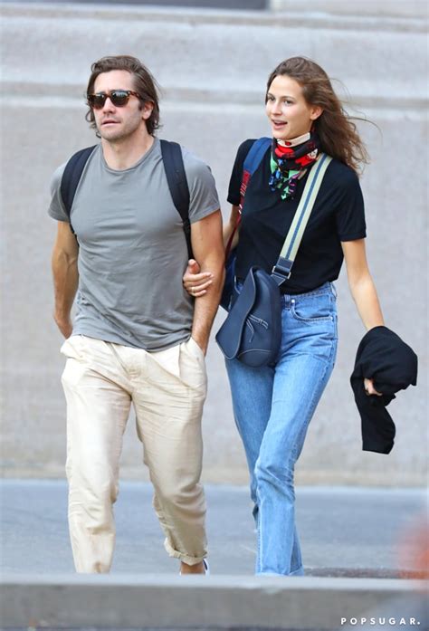 Jake Gyllenhaal and Girlfriend Jeanne Cadieu in NYC Photos | POPSUGAR ...