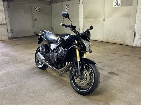 Купить б у Honda CB F Hornet инжектор передач в Дзержинском чёрный naked bike года по