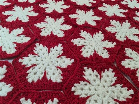 Christmas Snowflakes Afghan Free Crochet Pattern Crafting Happiness