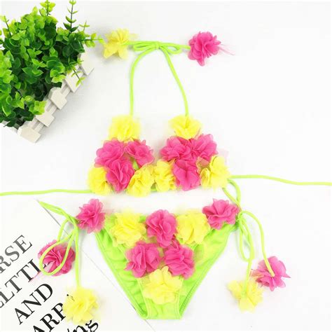 Håndlavet blomstret bikini til piger slik farve bø Grandado
