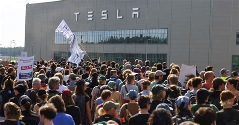 Werksausbau Grünheide Proteste gegen Tesla sollen weitergehen