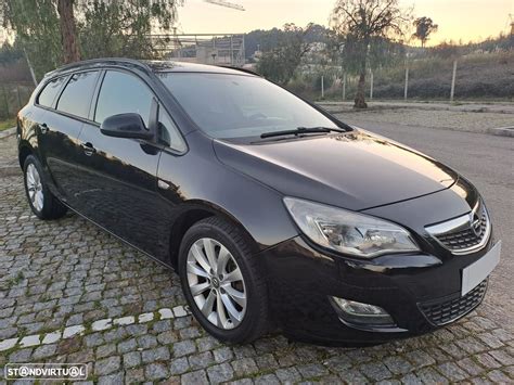 Usados Opel Astra Sports Tourer Eur Km