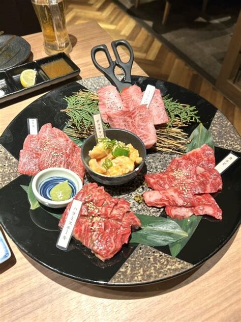 口コミ一覧 精肉卸問屋直営焼肉店 肉匠 牛次郎 本町店 本町焼肉 食べログ