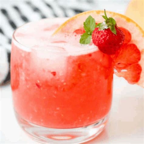 Tropical Non-Alcoholic Grapefruit Drink | Sims Home Kitchen