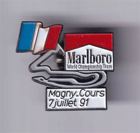 RARE PINS PIN S Tobacco Marlboro F1 Car Racing Team France Vintage