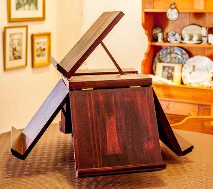 My Version of Thomas Jefferson's Revolving Bookstand | Furniture ...