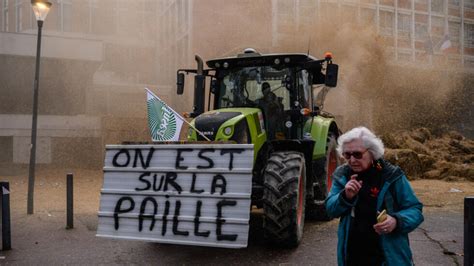 Why French Farmers Are Up In Arms Fuel Hikes Green Regulation EU