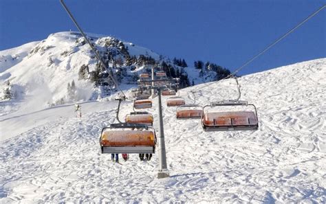 Skiunfall Im Skigebiet Hopfgarten In Tirol Zwei Menschen Verletzt