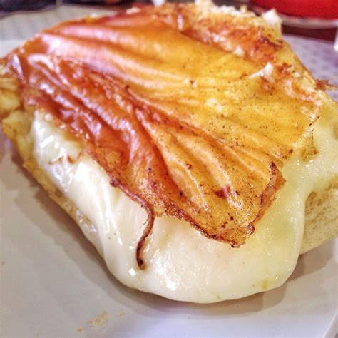 Pão Requeijão na chapa pra fazer em casa sem medo de ser feliz