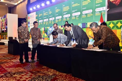 Dorong Perkembangan EBT Pertamina Group Resmi Teken 9 MoU Kabar BUMN