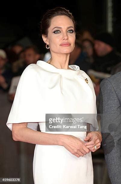 784 Angelina Jolie Unbroken Stock Photos, High-Res Pictures, and Images - Getty Images