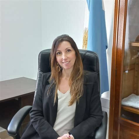 Laura Aguerre Es La Nueva Directora Del Registro De M Dula Sea Del