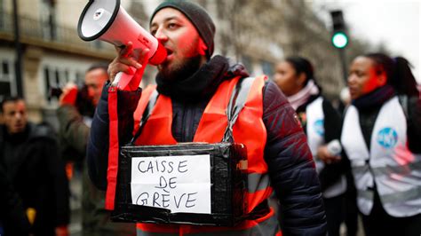 The strike in France entered its 29th day, making it the longest strike in the country's history ...