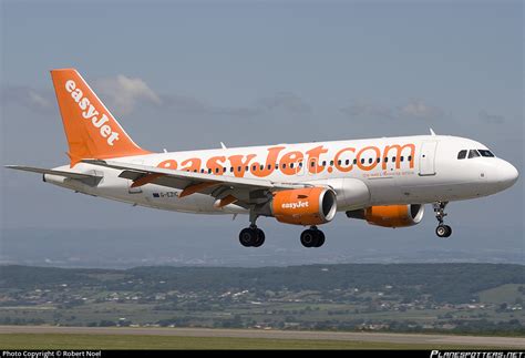 G EZIC EasyJet Airbus A319 111 Photo By Robert Noel ID 136220