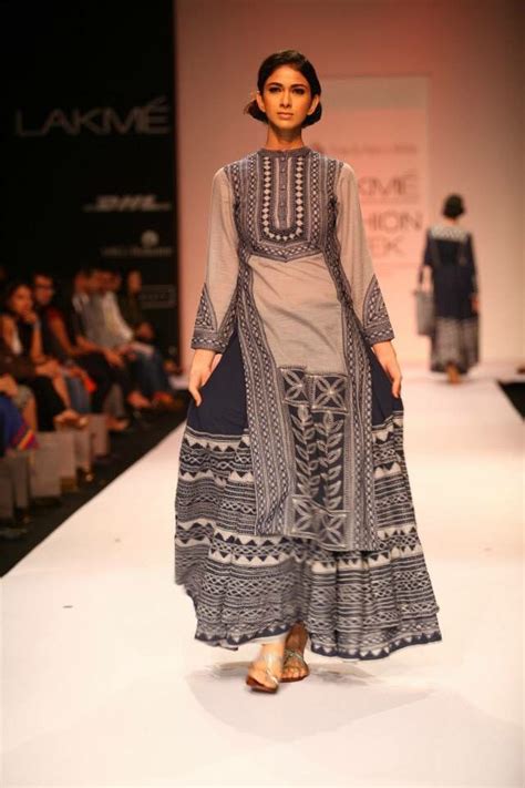 Пин от пользователя amit mandal на доске Detailing | Фасон платья ...