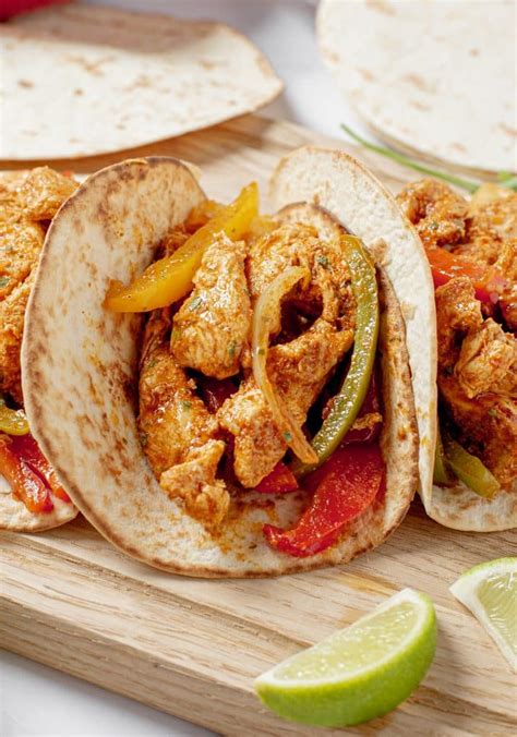 Chicken Fajita Recipe - Happy Homeschool Nest