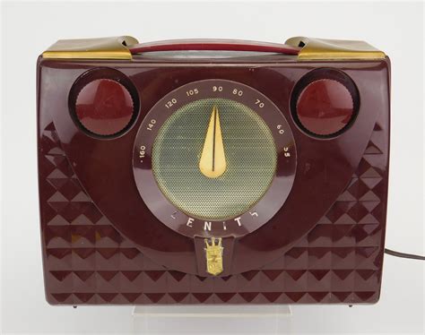 Zenith Portable Radio Sold At Auction On 2nd June Rachel Davis Fine Arts