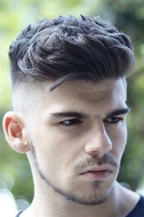 30 Popular Men's Aesthetic Hairstyles for Every Occasion - Men's Dream ...