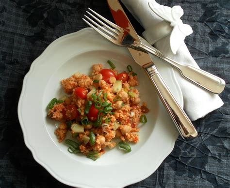 Cooking Fun By Valentina Pikanter Salat Mit Couscous Kichererbsen