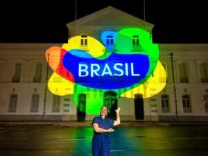 A Marca Brasil projetada no Museu do Estado do Pará em Belém PA