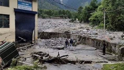 Part Of Nh 3 In Himachal Closed After Cloudburst Triggers Flash Flood