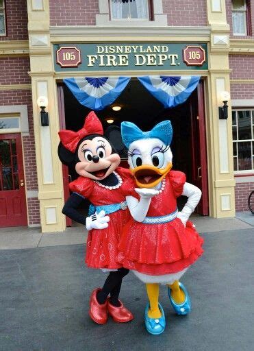 Disney Stars You Suspected Being Lesbian Page The L Chat