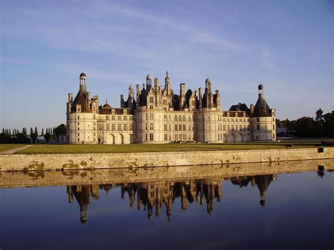 Best Time to Visit Loire Castles (Châteaux De La Loire): Weather and ...