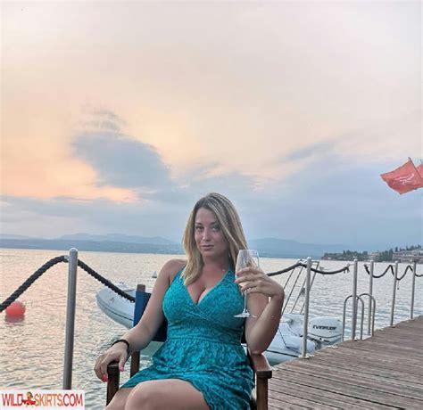 Curvygirl Nude Leaked Photos And Videos WildSkirts