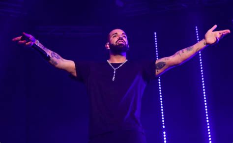 Drake se burla del nuevo álbum For All The Dogs y libro de poesía