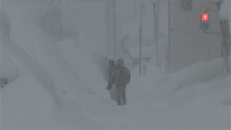 今季一番の強い寒気 きょうも日本海側で大雪に警戒 名神高速の立ち往生19時間で解消一部で通行止め続く ライブドアニュース