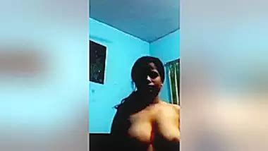 Today Exclusive Horny Desi Wife Record Nude Video Porn Video