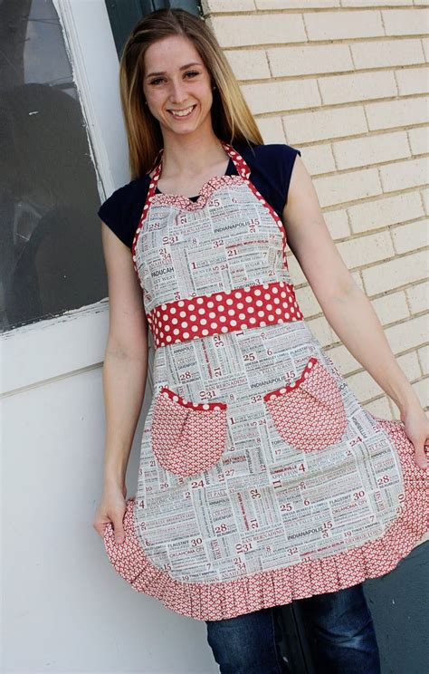 Aprons For Quilt Market Sew Much Ado Womens Aprons Sewing Dresses