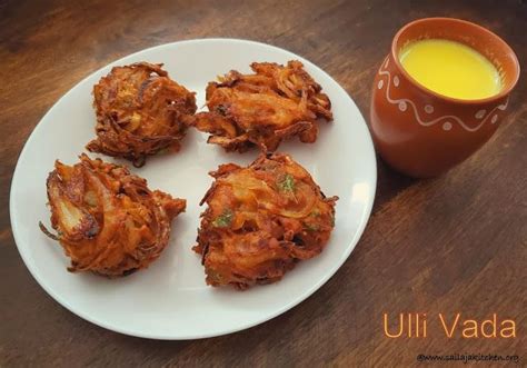 Ulli Vada Kerala Ulli Vada Onion Vada Easy Ulli Vada Recipe