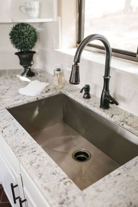 38 Stunning Modern Farmhouse Kitchen Sink Ideas Farmhouse Sink Kitchen Kitchen Sink Design