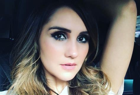 Dulce María derrite a sus seguidores al compartir una sexy fotografía en bikini